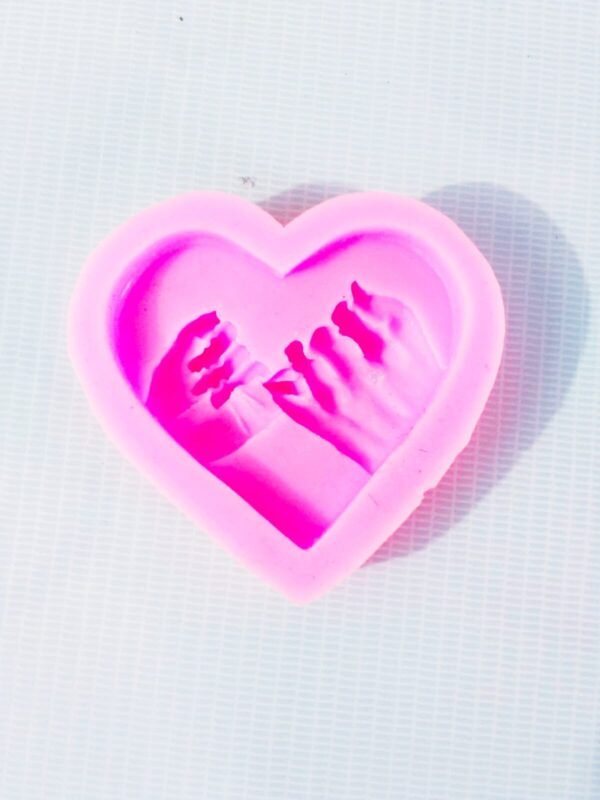 Silicon friends hand mold